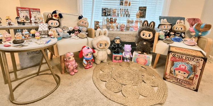 labubu-have-a-seat-unboxing-a-collector-s-delight-.png