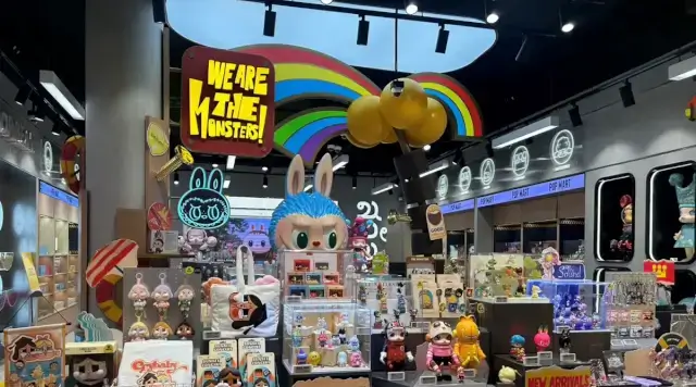 the-rise-of-labubu-exploring-the-allure-of-trendy-toys-and-pop-culture.webp